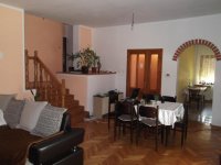 Nekretnina: Kuća, 295.00/540.00m2, NOVI SAD, PETROVARADIN