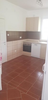 Nekretnina: Kuća, 220.00/2834.00m2, SIRIG, CENTAR