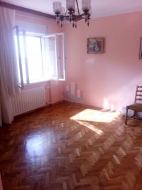 Nekretnina: Kuća, 300.00/392.00m2, SREMSKA KAMENICA, CENTAR