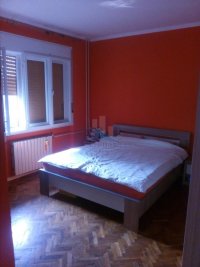 Nekretnina: Kuća, 300.00/392.00m2, SREMSKA KAMENICA, CENTAR