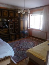 Nekretnina: Kuća, 300.00/392.00m2, SREMSKA KAMENICA, CENTAR