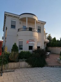Nekretnina: Kuća, 250.00/596.00m2, NOVI SAD, ADICE