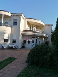 Nekretnina: Kuća, 250.00/596.00m2, NOVI SAD, ADICE