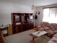 Nekretnina: KUĆA SA POSLOVNIM PROSTOROM U VRTIŠTU!!!