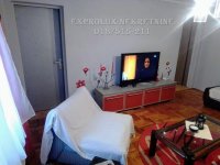 Nekretnina: ODLIČNA LOKACIJA! 3 STAMBENA OBJEKTA NA PLACU OD 3 ARA