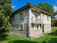 Nekretnina: Kuća u Sremčici ID#1334