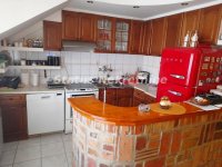 Nekretnina: Ozbiljno dobra - kvalitetna kuća - Popovica