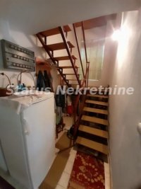 Nekretnina: Futog-Dvospratna dvojna Porodična kuća 155 m2 u mirnom kraju i blizini škole-065/385 8880