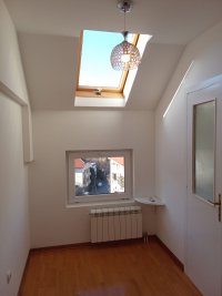 Nekretnina: Prodaja stana sa zakupcima Beograd Karaburma zakupljena investiciona nekretnina kupiti da pustim