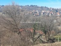 Nekretnina: Sremska Kamenica-*Povoljno*-Uknjižen Građevinski Plac 845 m2 iznad Rumskog puta-065/385 8880