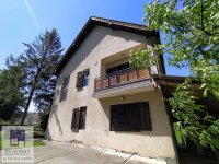 Nekretnina: Kuća 200 m², 7 ari, Obrenovac, Barič – 85 000 € (POLUNAMEŠTENO)