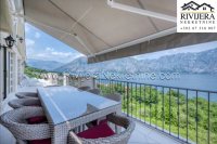 Nekretnina: Prodaje se prelijep trosoban penthouse sa panoramskim pogledom na more u mjestu Prčanj, Kotor