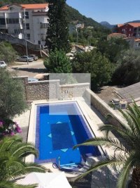 Nekretnina: Prodaja vile Petrovac