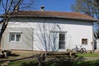 Nekretnina: Melenci-odlična kuća sa 2 Apartmana