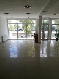 Nekretnina: Višenamenski poslovni prostor