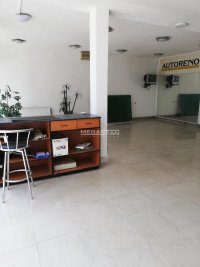 Nekretnina: Višenamenski poslovni prostor