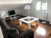 Nekretnina: Gornji grad, renoviran duplex