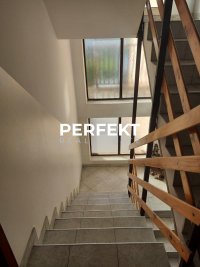 Nekretnina: Strelište, 4 etaže, 404m2 na 2,25 ari