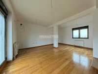 Nekretnina: Autokomanda, duplex, lux, nov