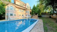 Nekretnina: Dedinje, kuća sa bazenom