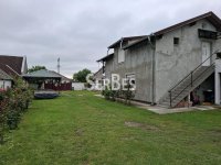 Nekretnina: Seosko imanje sa tri kuće na placu od 2451m2 u Kovilju ID#1660