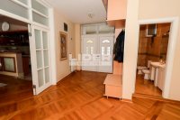 Nekretnina: Odlična kuća u Višnjičkoj banji sa 10a placa ID#133363