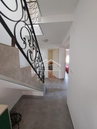 Nekretnina: Kuća u blizini centra Grocke 240m2 ID#24393