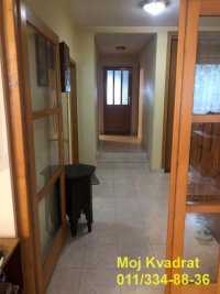 Nekretnina: Zemun, Zelena Avenija - Trogirska, 390m2