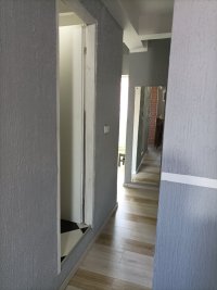 Nekretnina: Prazan stan u kući, 50m2, zaseban ulaz