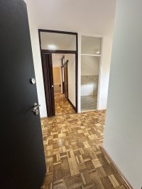 Nekretnina: Prodajem stan u Sremcici-Tomasa Edisona