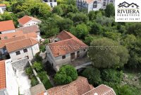 Nekretnina: Prodaje se autenticna kamena kuca u izvanrednom stanju Lustica Tivat