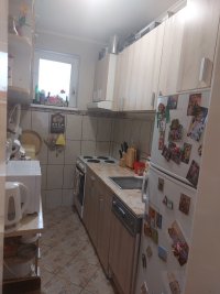Nekretnina: Odlican trosoban stan u Beceju