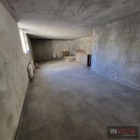 Nekretnina: ULIČNI LOKAL-blizina centrta