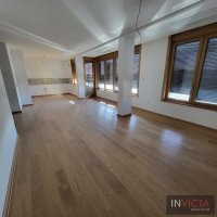 Nekretnina: Luskuzan penthouse na pogledom na grad, tvrđavu, Dunav