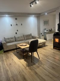 Nekretnina: Na prodaju vikend kuca na Banstolu