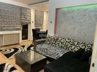 Nekretnina: Palata pravde, lux, namešten