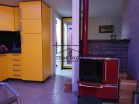 Nekretnina: KUĆICA NA RIBNJAKU ID#7019