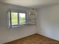 Nekretnina: Prodaje se kuća na Banstolu, nova , uknjižena . ID#6873