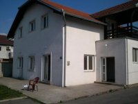 Nekretnina: Magacinsko-poslovni kompleks 420m² – Altina Zemun | Plac 10 ari, odlična lokacija