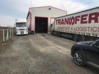 Nekretnina: Magacin 250m² Ugrinovci – šleperski prilaz, kancelarija i ograđen plac