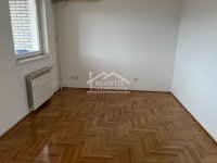 Nekretnina: Novi Beograd - Blok 29 - 4.0 ID#24630