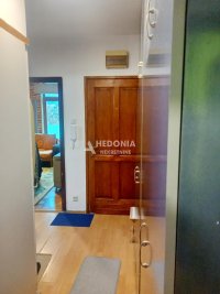 Nekretnina: Zemun polje, Pere Kosorića , 2.5, prazan, useljiv ID#10217