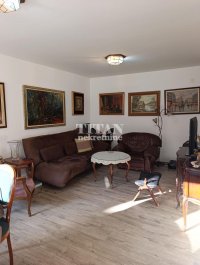 Nekretnina: u novijoj zgradi ,prvi sprat,parking u dvoristu ID#5603