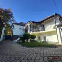 Nekretnina: Prelepa porodična kuća-Adamovićevo naselje