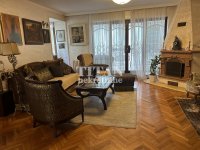 Nekretnina: porodična stambena zgrada sa uknjizenim stanom i garazom ID#5419