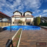 Nekretnina: Luks kuće sa bazenom kraj Dunava, Kamenjar