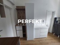 Nekretnina: Centar, garsonjera, 16m2, prvi sprat