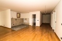 Nekretnina: Odličan stan kod Hrama ID#9588