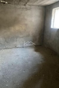 Nekretnina: Kuća sa dvorištem, uknjižena – odlična lokacija! ID#24671