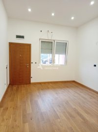 Nekretnina: Ruzveltova, Sv.Nikole, noviji, 0.5, renoviran ID#10298